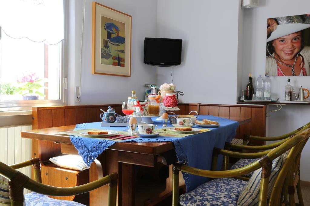 Bed and Breakfast Al Villino Del Sole Fano Exterior foto